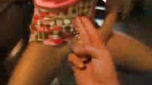 NAHÉ :  Bocah-bocah wadon ayu muter karo Papan Ouija marang wong-wong mau kanggo duwe jinis Cool porno film 