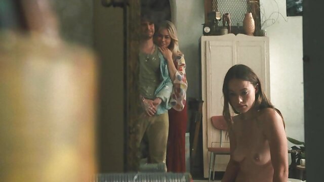 NAHÉ :  Loro cilik euro cuties sing idaman kanggo sawetara lesbian fun bebarengan Cool porno film 