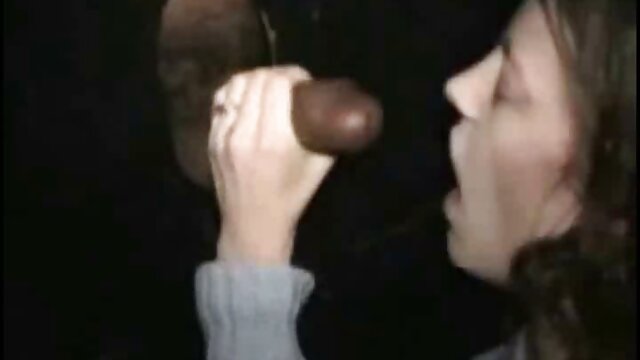 NAHÉ :  Prawan wuda ngisep pecker gedhe njobo lan njupuk bajingan doggystyle Cool porno film 