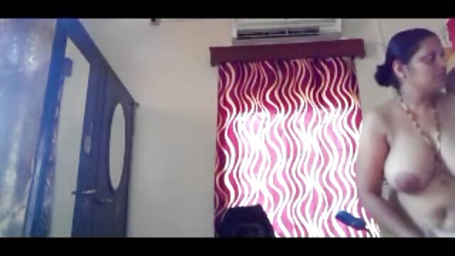 NAHÉ :  Petite tanned rusia bayek throatfucked sadurunge anal jinis Cool porno film 