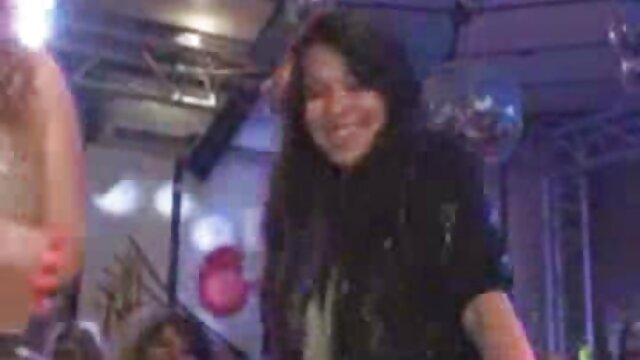 NAHÉ :  Guy iku kanggo free katresnan lan jinis lan golek kaya-minded bocah-bocah wadon Cool porno film 